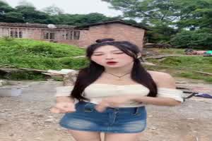 抖音21w粉丝网红 “爱可可” 线下与榜一大哥啪啪被曝光  背景图片