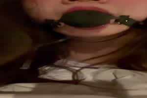 调教女友一起玩刺激sm  背景图片