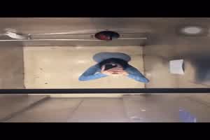 快手 大波佳佳 干爹版本流出  背景图片