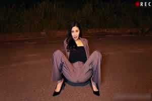 mari_wam_ 野外漏尿失禁  背景图片