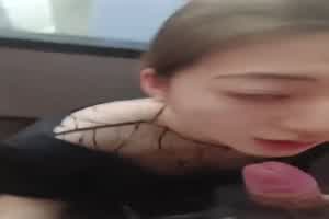 炎炎夏日中午叫醒秘书给群主降火  背景图片