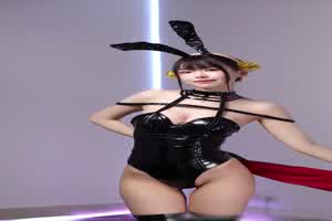 骚母狗用自动抽插机无限抽插阿嘿颜  背景图片