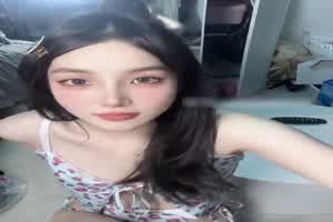 吊带比基尼  背景图片