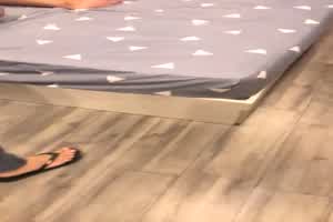 男人的性爱天堂 客房爆操极品D杯爆乳混血女神 上  背景图片