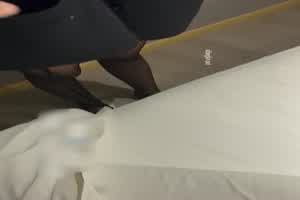 大神3月份最新完整原版，约啪172CM九头身大长腿绝顶黑丝美腿翘臀女神，露脸超高颜值，貌似才20岁  背景图片