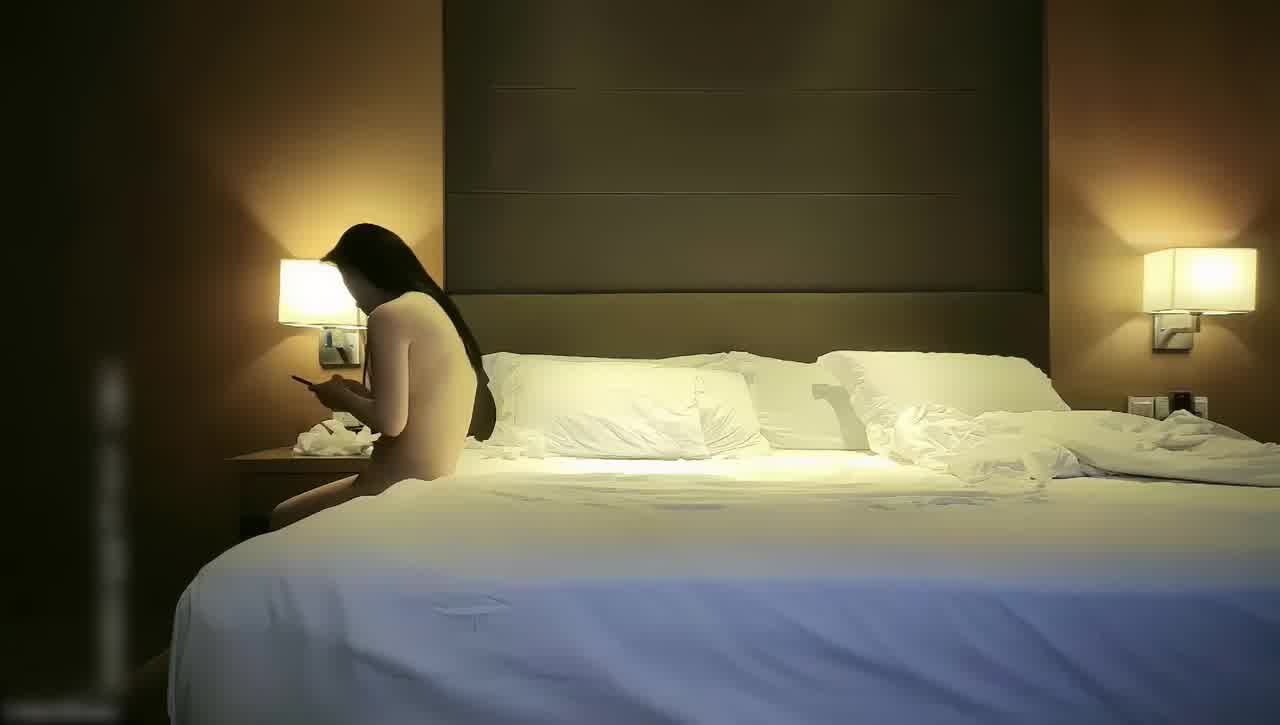  深夜场长相清纯极品黑色长裙妹子啪啪，舔弄摸屌上位骑坐侧入快速猛操搞得妹子呻吟 的剧照10