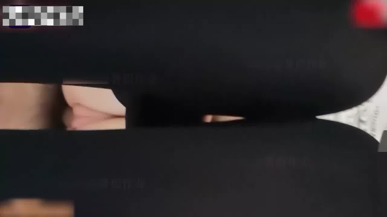  人间鬼父喂闺女吃春瑶乱伦初中萝莉女儿！ 的剧照7