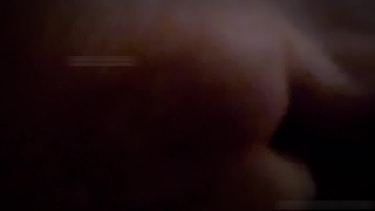  黑丝玉足水晶棒自慰 的剧照1