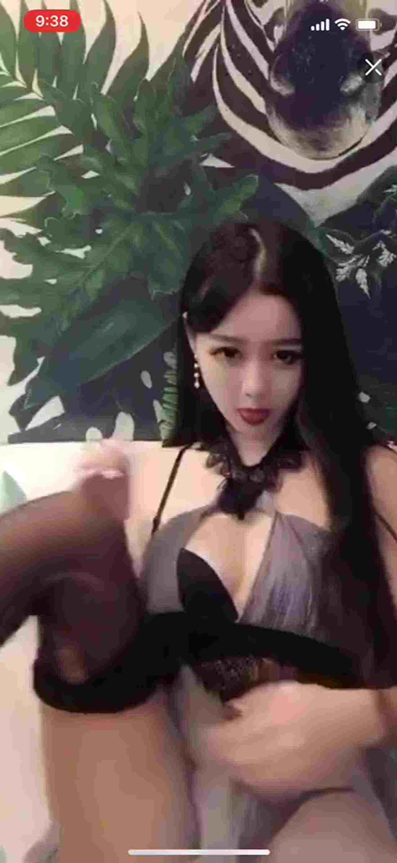  声音淫荡，记得关声音 的剧照2