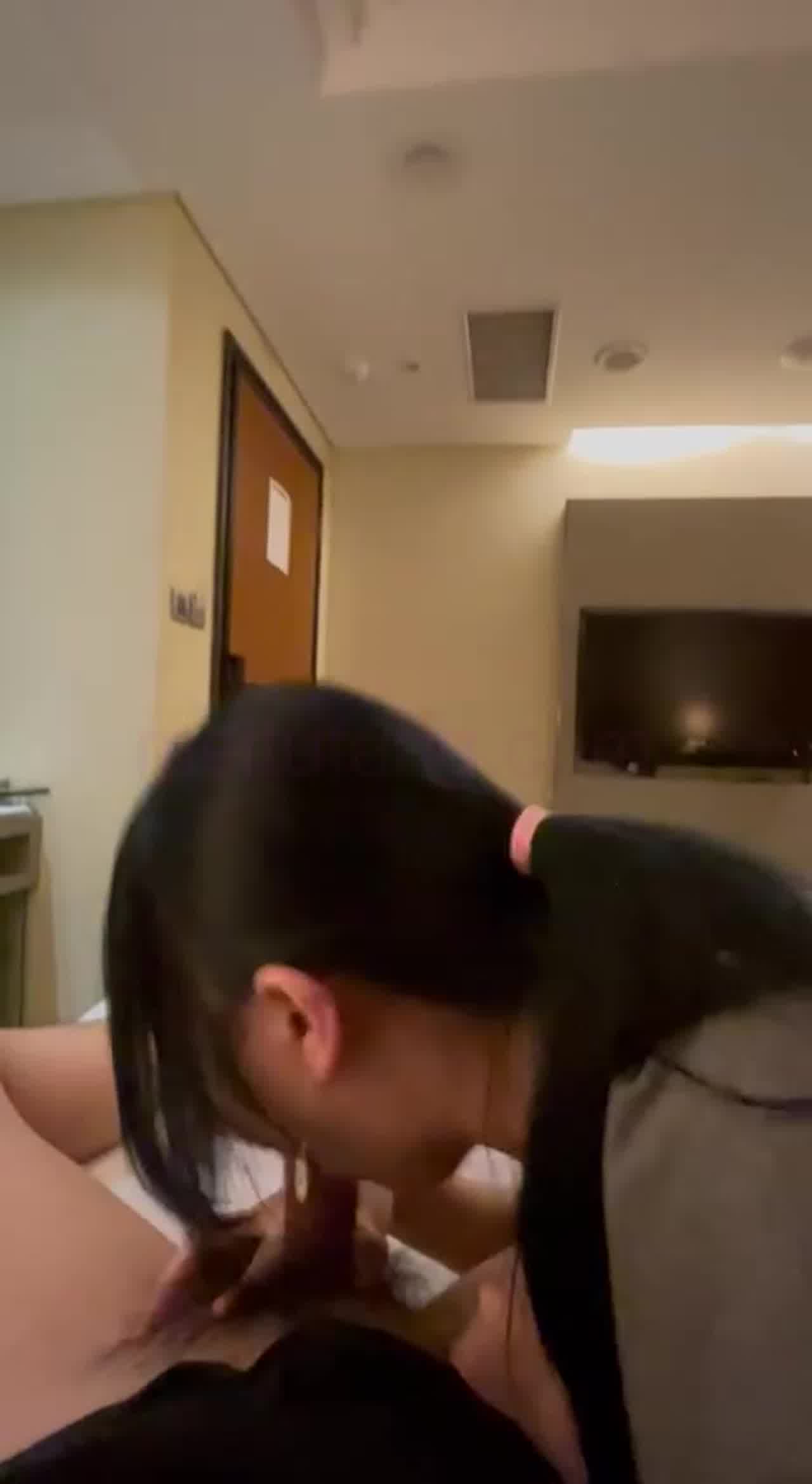  色色学妹限时上车 的剧照3