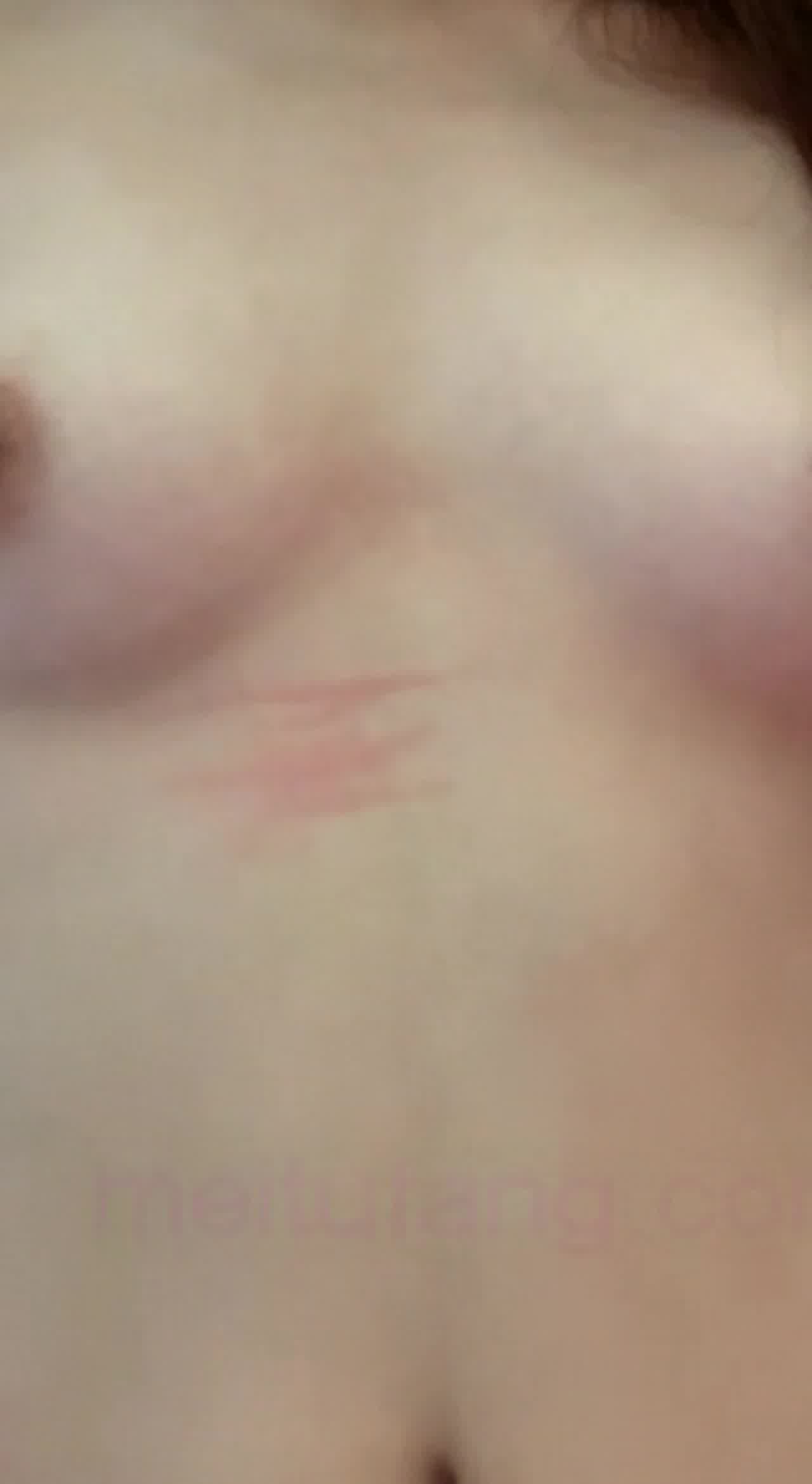  清新甜美ig正妹啪啪被渣男男友流出视频 的剧照2