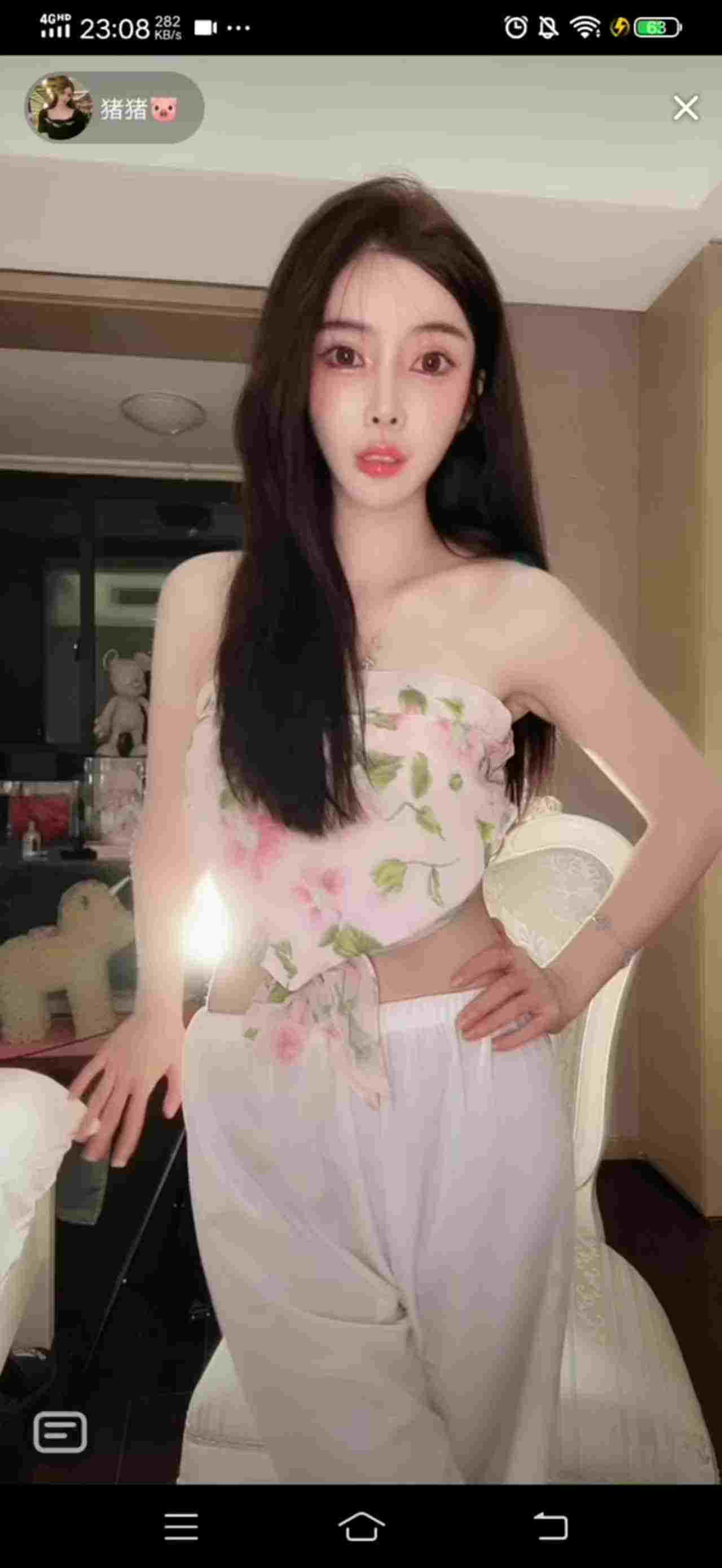  抖音自录真空走光系列 (9) 的剧照6