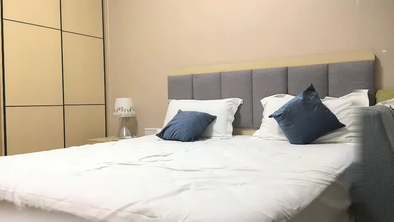  极品性感包臀裙妹子啪啪穿上黑丝骑乘猛操 的剧照8