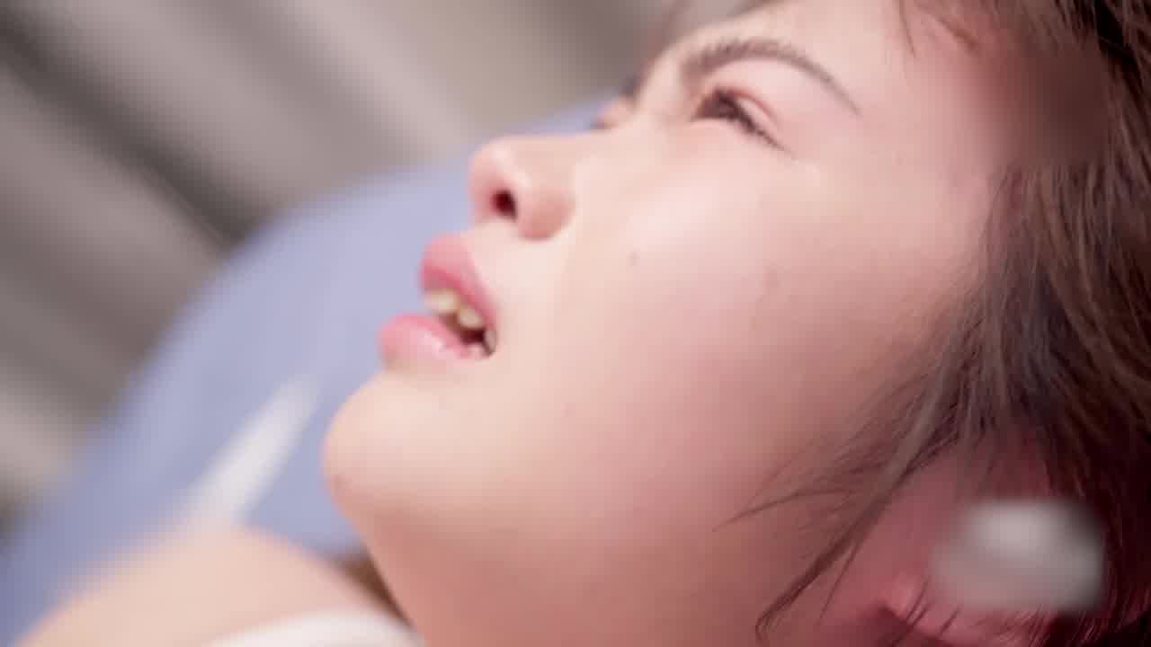  星空传媒 强上妹妹-香菱 的剧照3