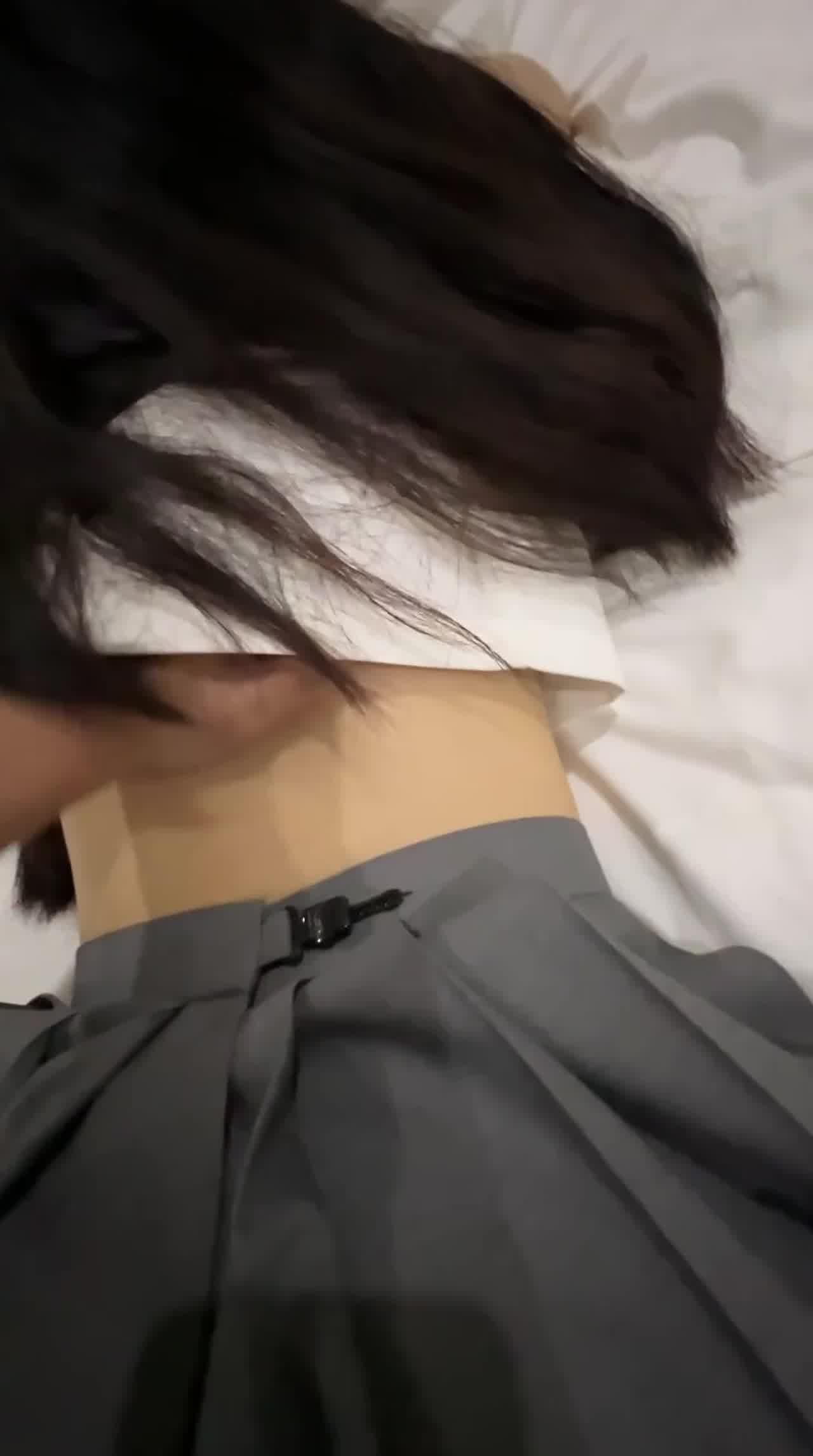  【真实pua大神第十弹】我家猫会后空翻，多位女主因猫咪被骗回家拍视频，全是抖音探探认识的JK嫩妹！ 的剧照5