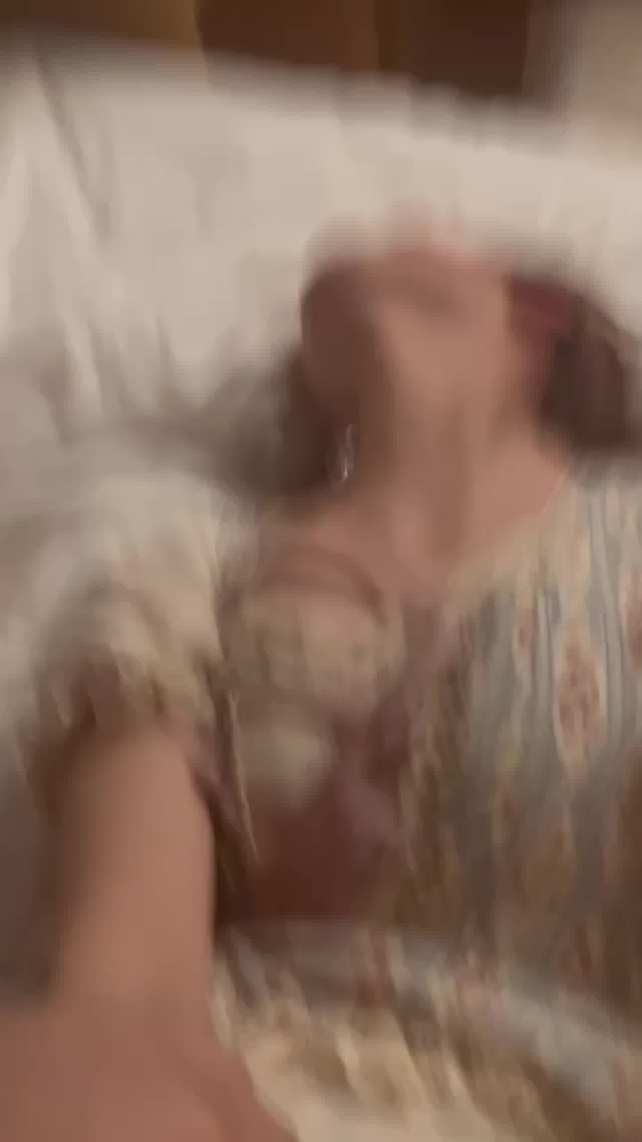  暴力抽插叫到我都射了 的剧照4