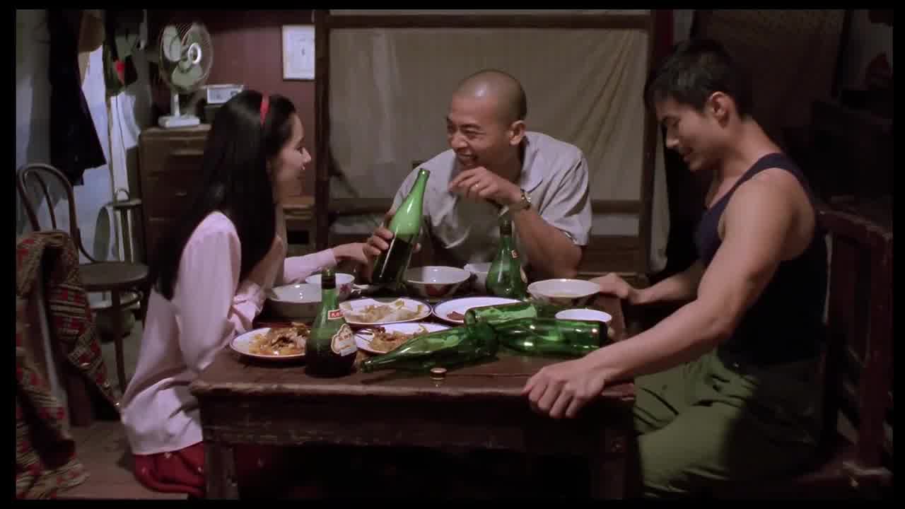  女神级清纯少妇郑艳丽惊艳片子《借种》AI修复 顶级尤物 的剧照10