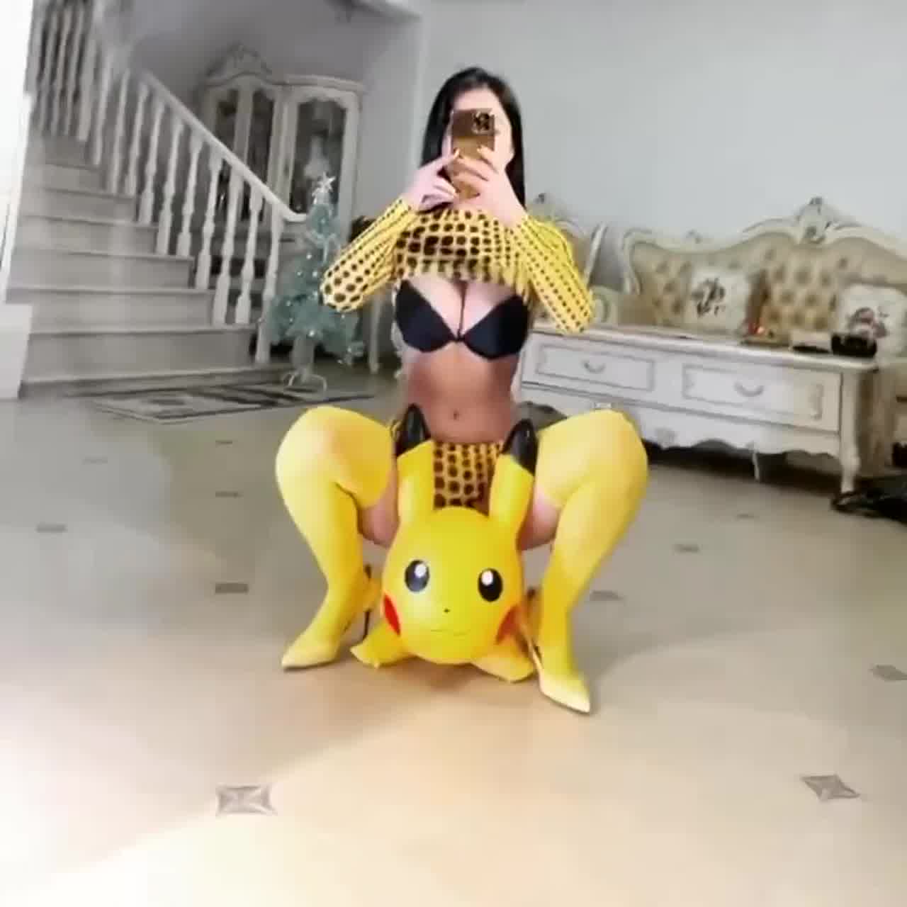  所以我说 皮卡超到底做错什么 的剧照8