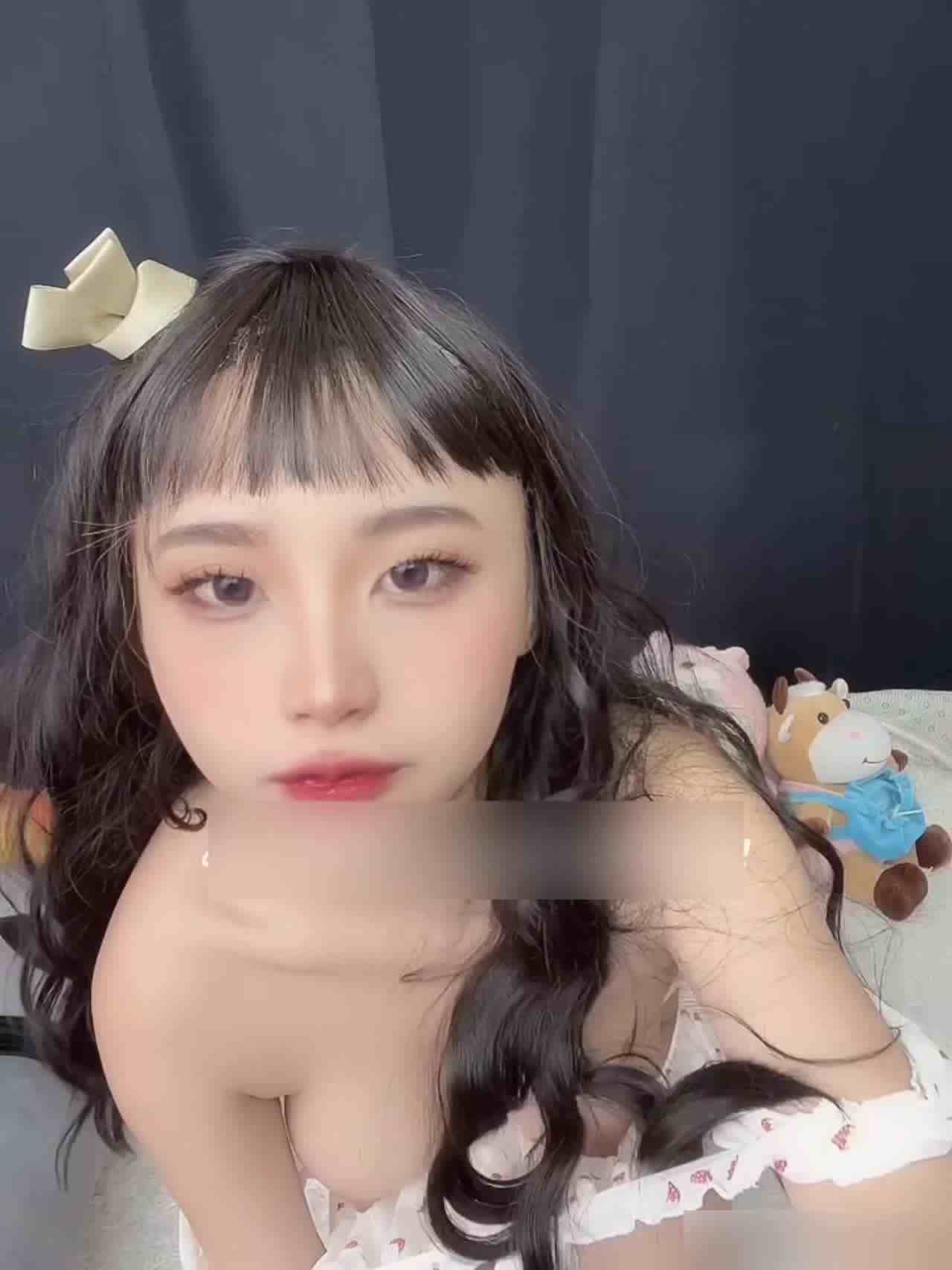  美系风格口交 的剧照2