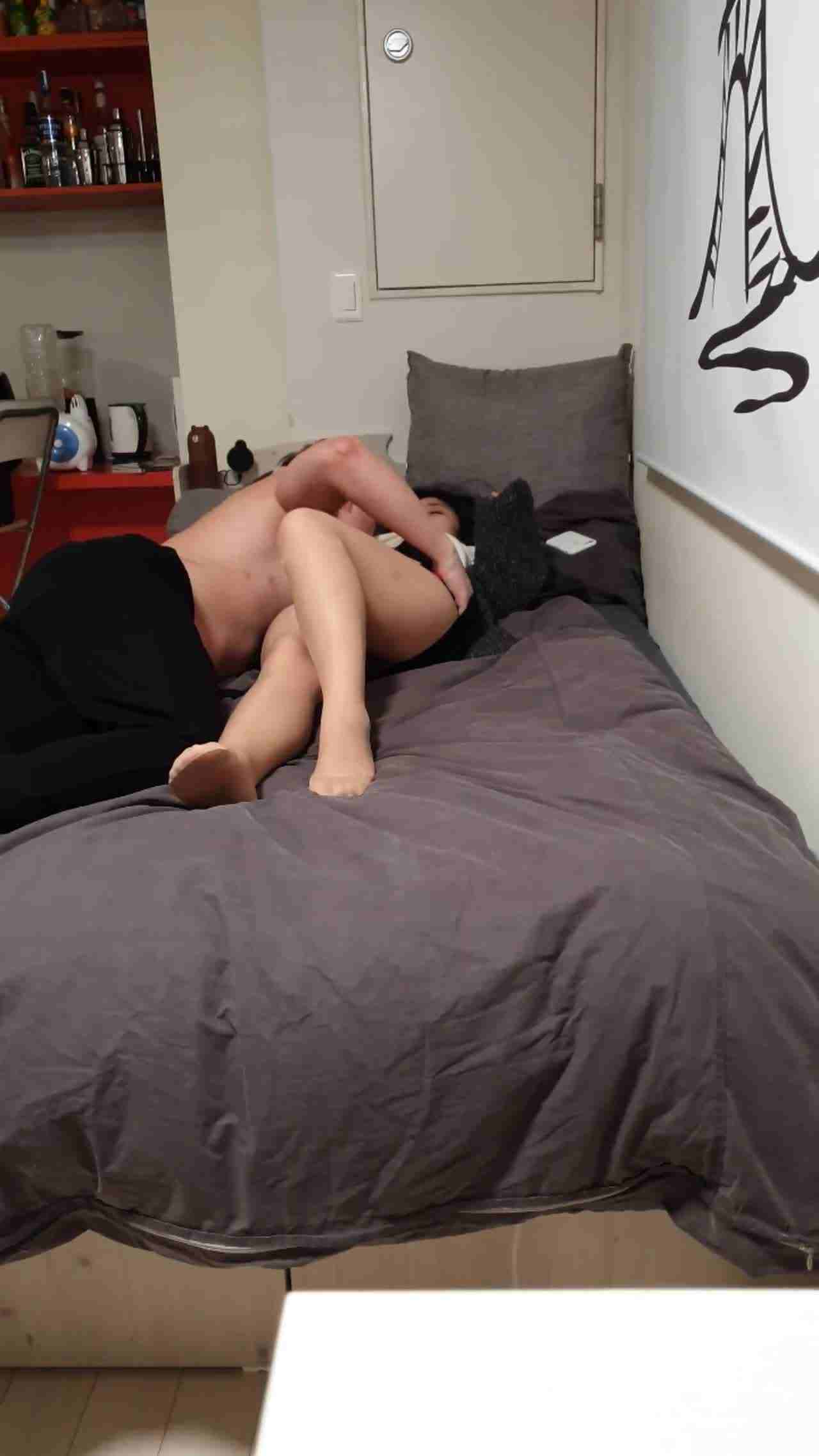  【最新泄密】泡良达人金先生❤️约炮身材白嫩的美女同事，多姿势无套猛干，高潮淫叫不断，白浆四溢。 的剧照8