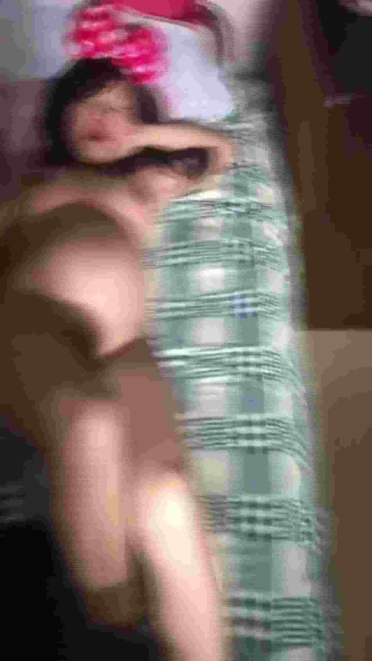  孕妇怀胎时欲求不满 解放了自己的肉体给大家看求操 的剧照4