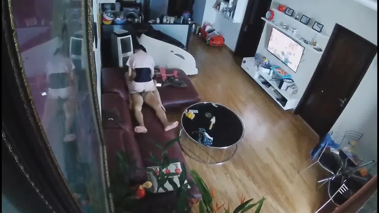  家庭泄密事件，才搞6分钟就射了？ 的剧照8