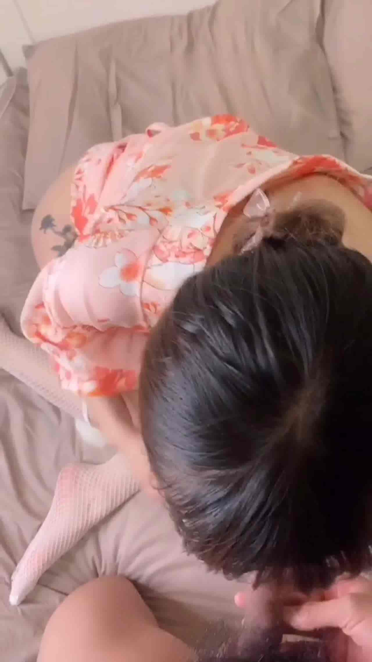  这样的肛塞尾巴美尻女友想要狠很操一把 的剧照3