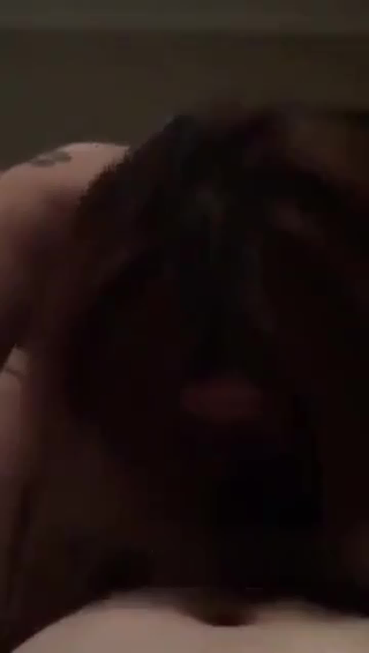  你这个小骚货，举手投足骚气侧漏，我喜欢 ！ 的剧照2